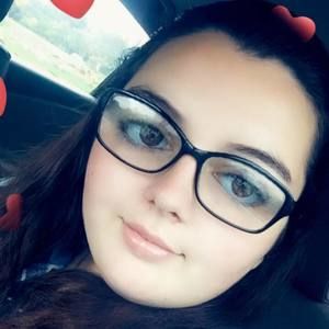 Meet your Posher, Jade